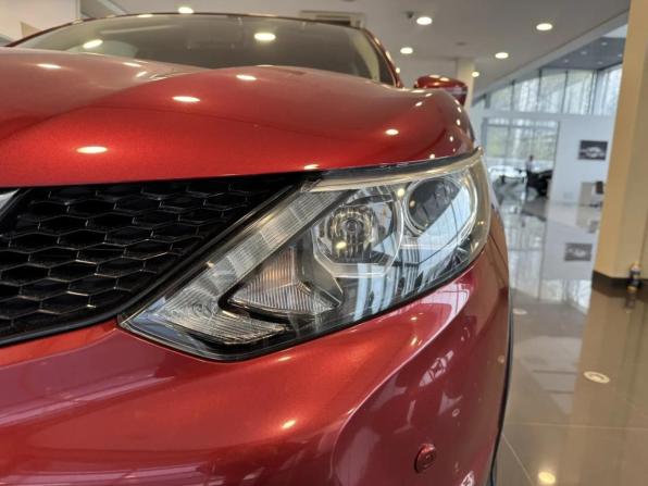 Nissan Qashqai II с пробегом 2016 года, цена 1 759 000 рублей, 59765 км, внедорожник, Автокод Объявления