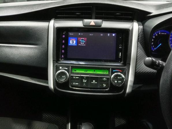 Toyota Corolla XI (E160 E170 E180) с пробегом 2014 года, цена 990 000 рублей, 171690 км, универсал, Автокод Объявления