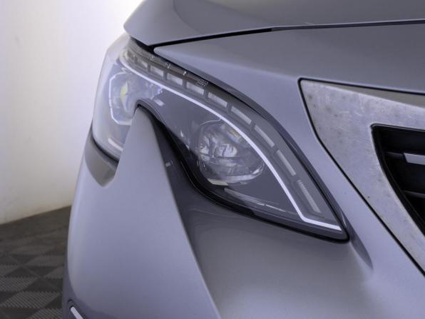 Peugeot 5008 II с пробегом 2018 года, цена 1 999 000 рублей, 88974 км, внедорожник, Автокод Объявления