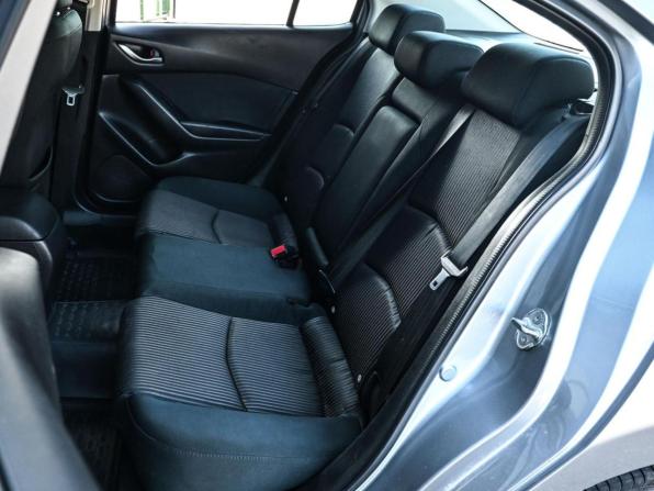 Mazda 3 III (BM) с пробегом 2014 года, цена 1 099 000 рублей, 192707 км, седан, Автокод Объявления