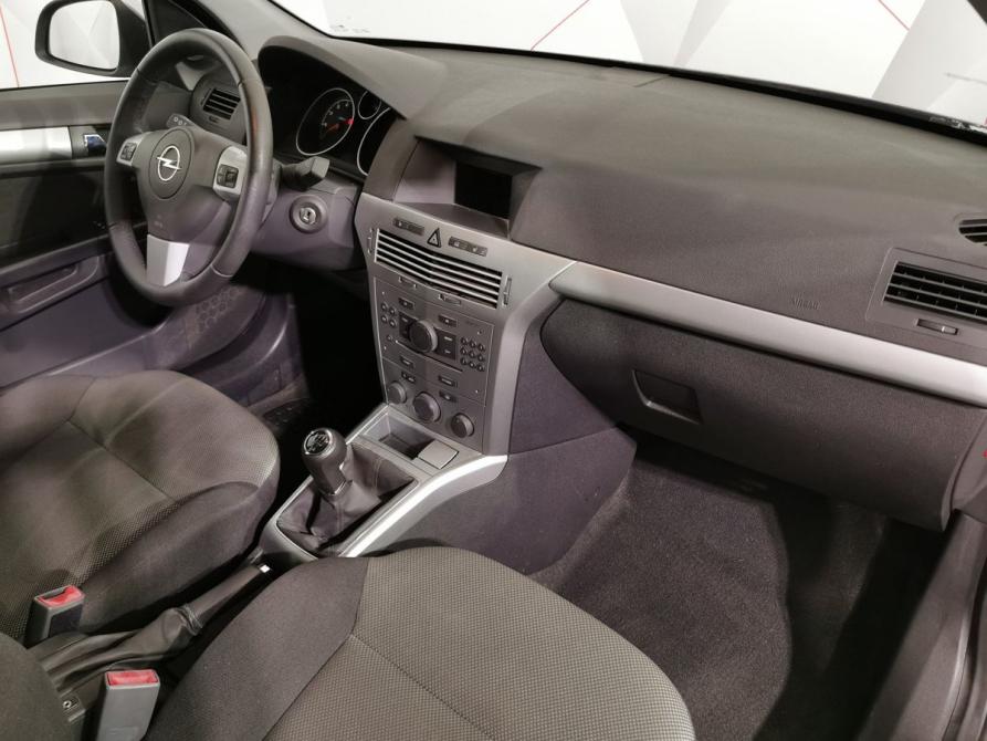 Opel Astra H Рестайлинг Москва  - изображение 12