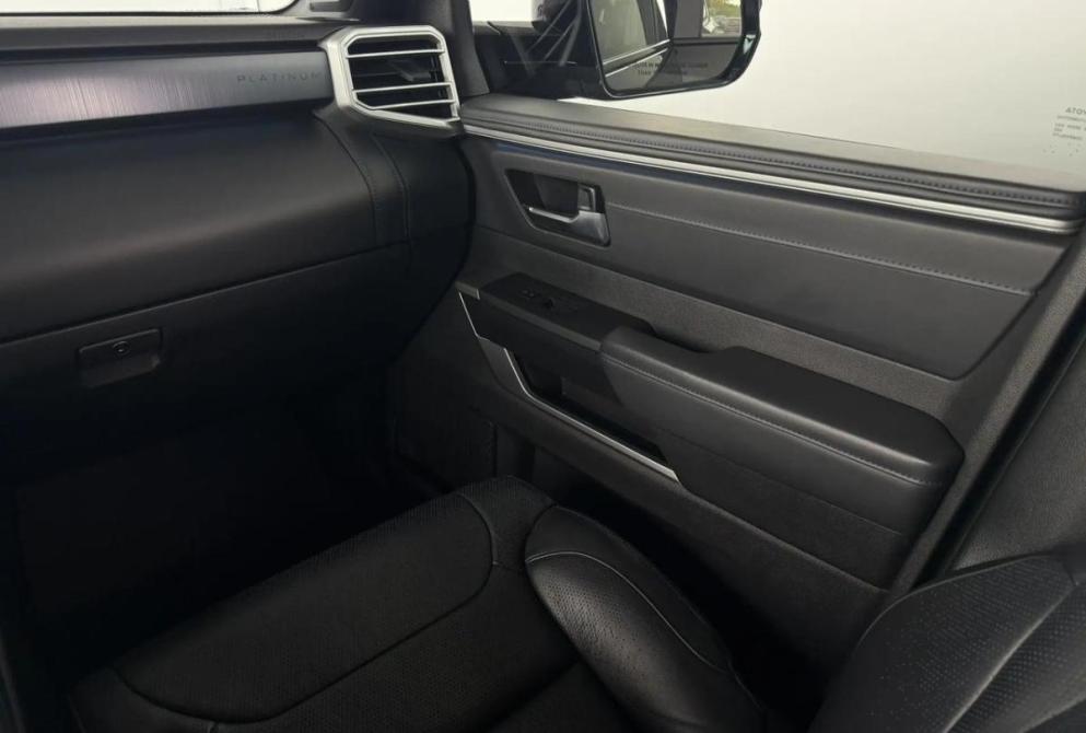 Toyota Sequoia III Киров  - изображение 13