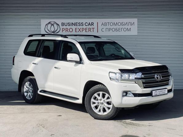 Toyota Land Cruiser 200 Series Рестайлинг 2 с пробегом 2020 года, цена 7 450 000 рублей, 153717 км, внедорожник, Автокод Объявления