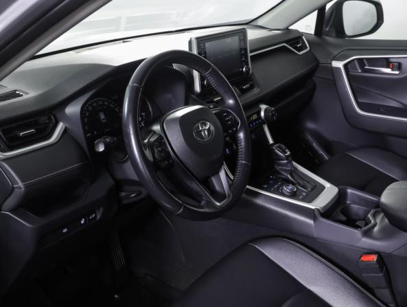Toyota RAV4 V (XA50) с пробегом 2020 года, цена 3 090 000 рублей, 106858 км, внедорожник, Автокод Объявления