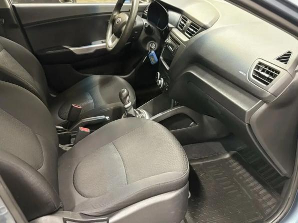 Kia Rio III с пробегом 2013 года, цена 668 000 рублей, 150000 км, хэтчбек, Автокод Объявления