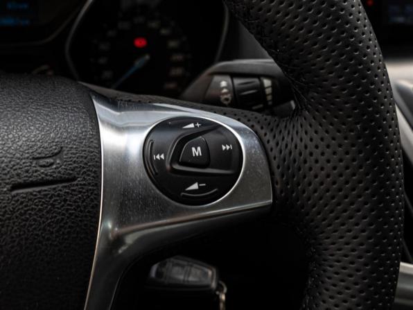 Ford Focus III с пробегом 2011 года, цена 780 000 рублей, 169087 км, хэтчбек, Автокод Объявления