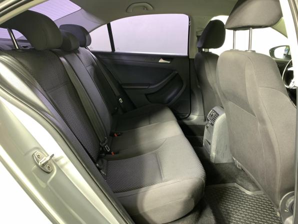 Volkswagen Jetta VI с пробегом 2014 года, цена 1 115 000 рублей, 124474 км, седан, Автокод Объявления