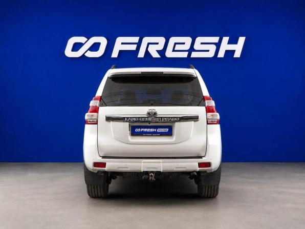 Toyota Land Cruiser Prado 150 Series Рестайлинг 1 с пробегом 2014 года, цена 3 887 077 рублей, 149723 км, внедорожник, Автокод Объявления