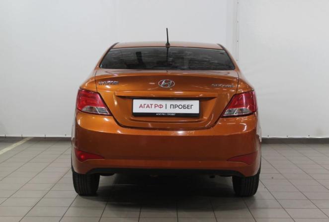 Hyundai Solaris I Рестайлинг с пробегом 2015 года, цена 780 000 рублей, 185487 км, седан, Автокод Объявления
