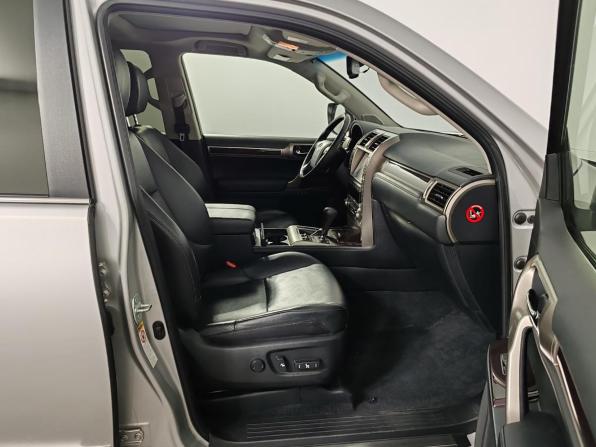 Lexus GX II Рестайлинг с пробегом 2014 года, цена 4 520 000 рублей, 128196 км, внедорожник, Автокод Объявления