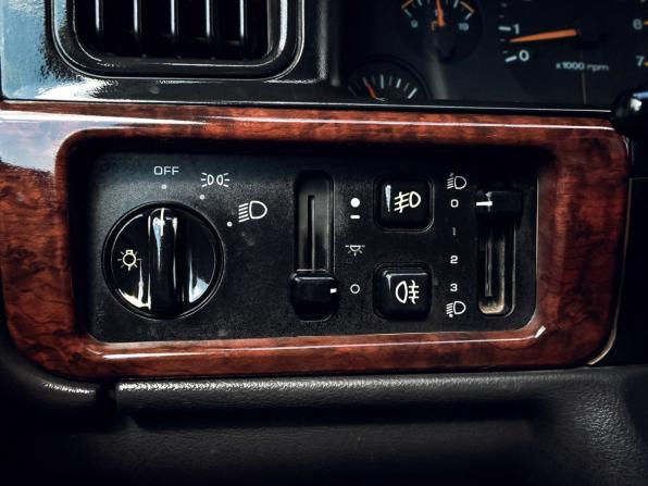 Jeep Grand Cherokee I (ZJ) с пробегом 1995 года, цена 699 000 рублей, 383000 км, внедорожник, Автокод Объявления