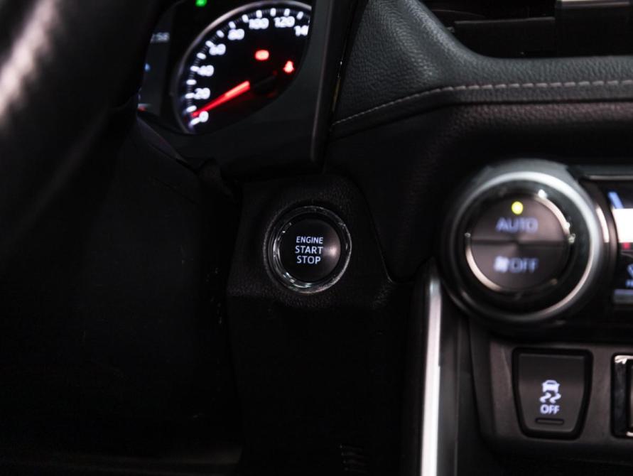 Toyota RAV4 V (XA50) Санкт-Петербург  - изображение 24