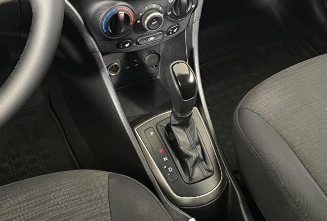 Hyundai Solaris I Рестайлинг с пробегом 2015 года, цена 940 000 рублей, 170470 км, седан, Автокод Объявления
