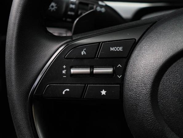 Hyundai Lafesta I Рестайлинг с пробегом 2023 года, цена 2 450 000 рублей, 21791 км, седан, Автокод Объявления