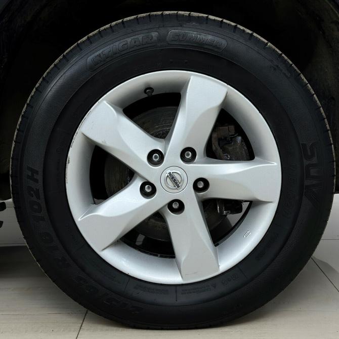Nissan X-Trail II Москва  - изображение 17