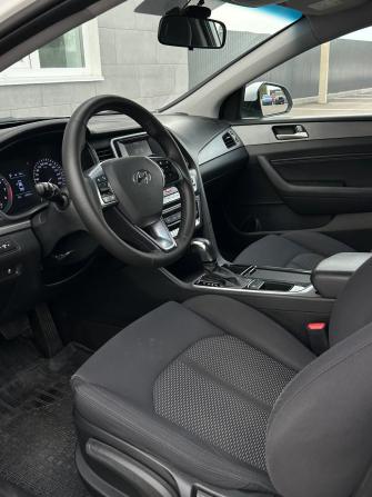 Hyundai Sonata VII (LF) Рестайлинг с пробегом 2017 года, цена 1 680 000 рублей, 168850 км, седан, Автокод Объявления