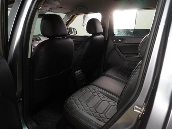 Skoda Yeti I Рестайлинг с пробегом 2014 года, цена 1 359 000 рублей, 123879 км, внедорожник, Автокод Объявления
