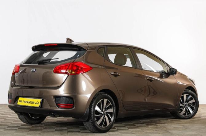 Kia Ceed I с пробегом 2018 года, цена 1 629 000 рублей, 112000 км, хэтчбек, Автокод Объявления