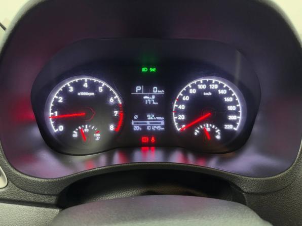 Hyundai Solaris II с пробегом 2018 года, цена 1 369 000 рублей, 101208 км, седан, Автокод Объявления