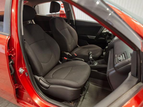 Kia Rio III с пробегом 2013 года, цена 795 000 рублей, 121793 км, седан, Автокод Объявления