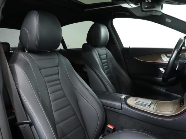 Mercedes-Benz E-Класс V (W213 S213 C238) Рестайлинг с пробегом 2021 года, цена 4 299 000 рублей, 79600 км, седан, Автокод Объявления