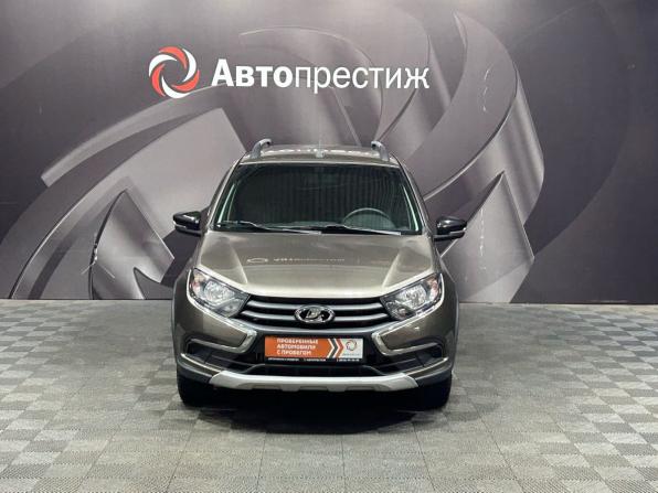 Lada (ВАЗ) Granta I Рестайлинг с пробегом 2024 года, цена 770 000 рублей, 111933 км, универсал, Автокод Объявления