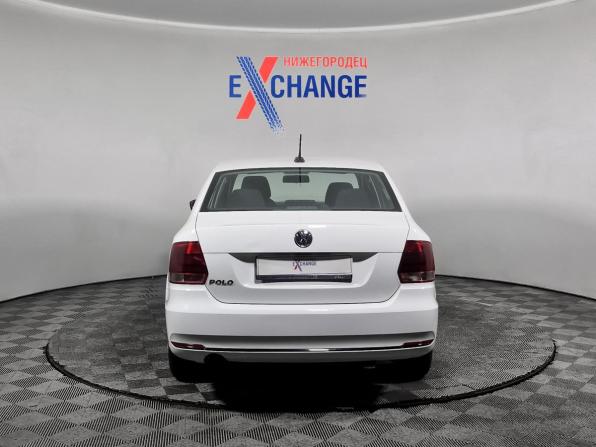 Volkswagen Polo V Рестайлинг с пробегом 2019 года, цена 1 299 000 рублей, 131513 км, седан, Автокод Объявления