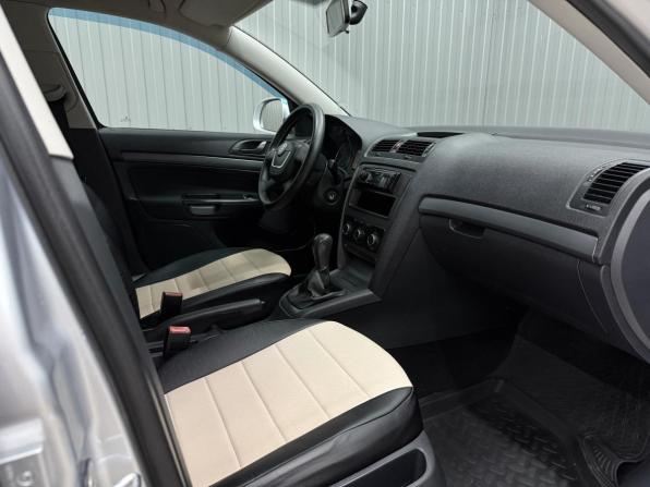 Skoda Octavia II (A5) Рестайлинг с пробегом 2010 года, цена 857 000 рублей, 157962 км, лифтбек, Автокод Объявления