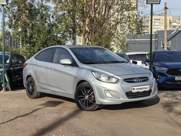 Hyundai Solaris I с пробегом 2012 года, цена 479 000 рублей, 232100 км, седан, Автокод Объявления