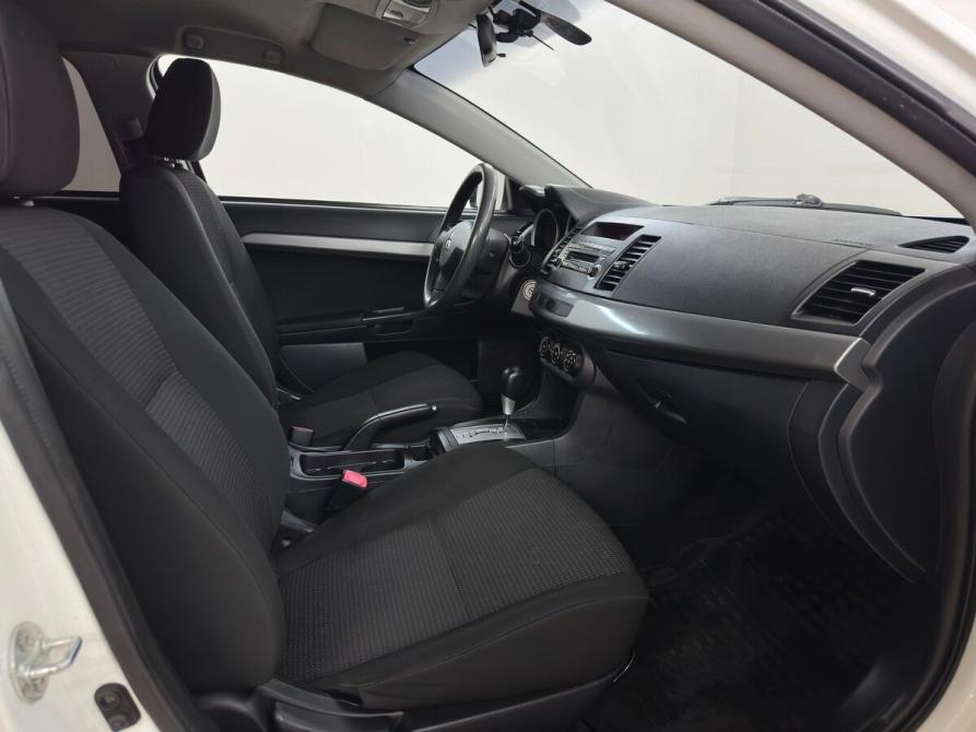 Mitsubishi Lancer X Москва  - изображение 10