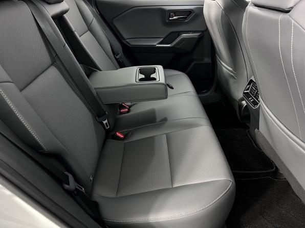 Toyota RAV4 VI (XA60) с пробегом 2026 года, цена 4 550 000 рублей, 10 км, внедорожник, Автокод Объявления