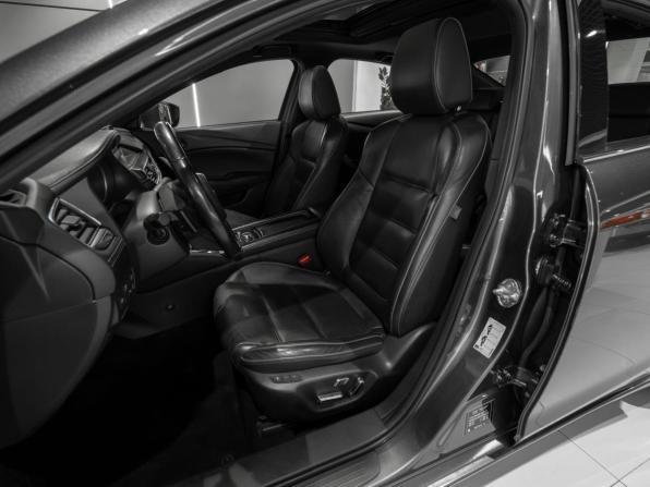 Mazda 6 III (GJ) Рестайлинг с пробегом 2017 года, цена 1 870 000 рублей, 162237 км, седан, Автокод Объявления