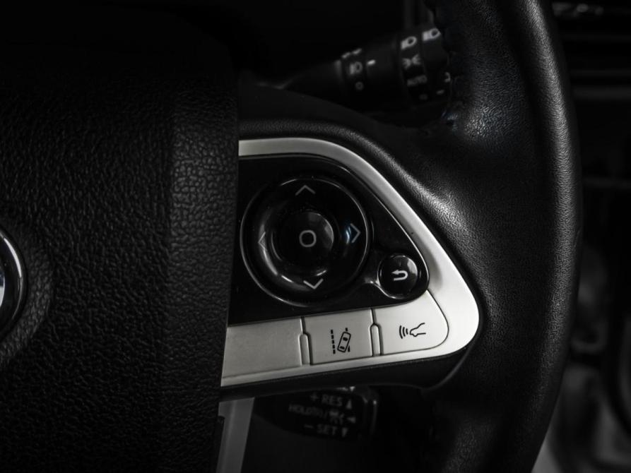 Toyota Prius IV (XW50) Тюмень  - изображение 13