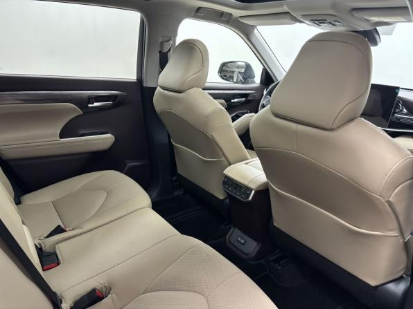 Toyota Highlander IV (XU70) с пробегом 2026 года, цена 5 750 000 рублей, 12 км, внедорожник, Автокод Объявления