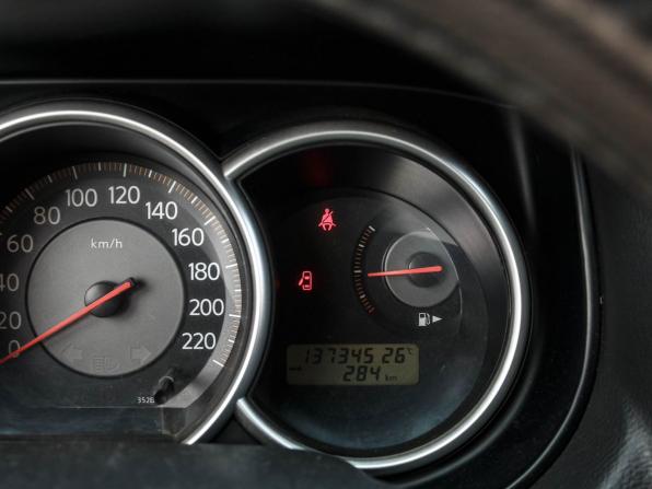 Nissan Tiida I с пробегом 2008 года, цена 630 000 рублей, 137345 км, хэтчбек, Автокод Объявления