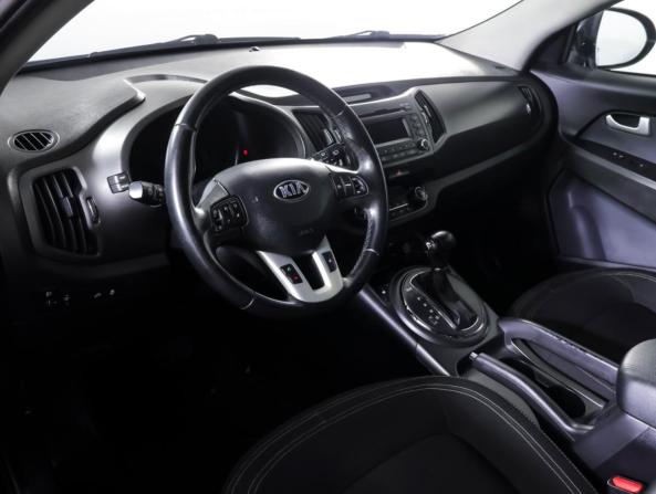 Kia Sportage III с пробегом 2013 года, цена 1 099 000 рублей, 231249 км, внедорожник, Автокод Объявления