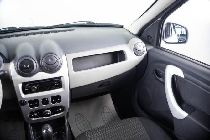 Renault Logan I Рестайлинг с пробегом 2010 года, цена 449 000 рублей, 254456 км, седан, Автокод Объявления
