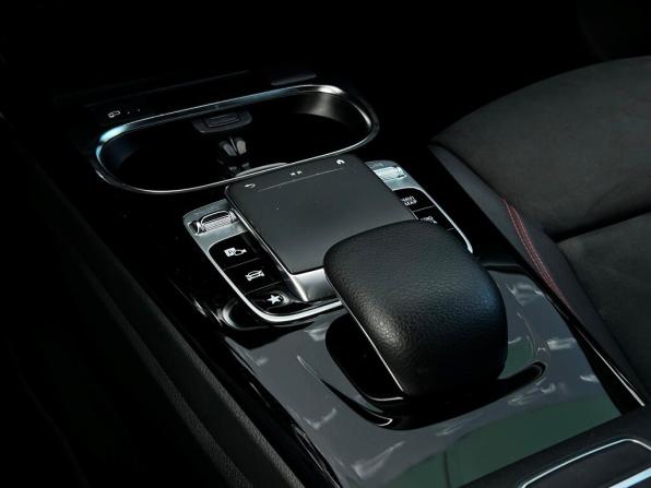 Mercedes-Benz A-Класс IV (W177) с пробегом 2019 года, цена 2 438 800 рублей, 91682 км, седан, Автокод Объявления