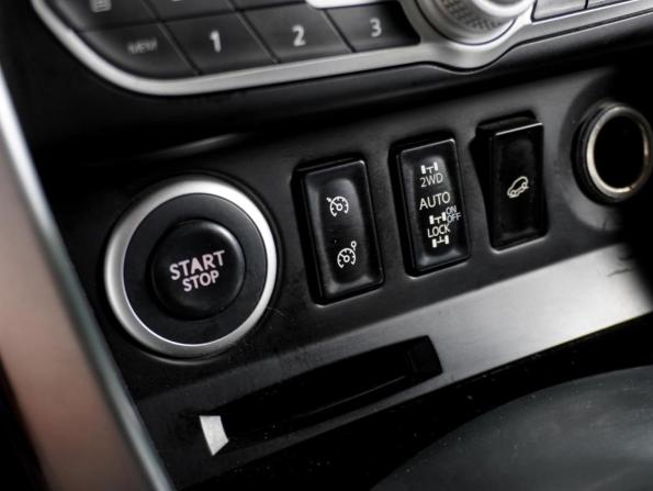 Renault Koleos I с пробегом 2011 года, цена 649 000 рублей, 258723 км, внедорожник, Автокод Объявления