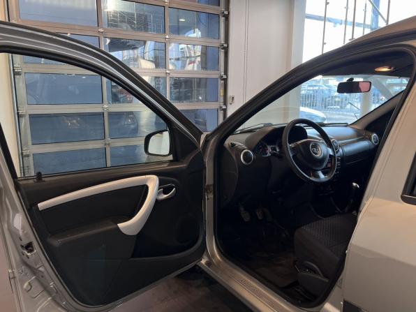 Lada (ВАЗ) Largus I с пробегом 2018 года, цена 562 000 рублей, 427773 км, универсал, Автокод Объявления