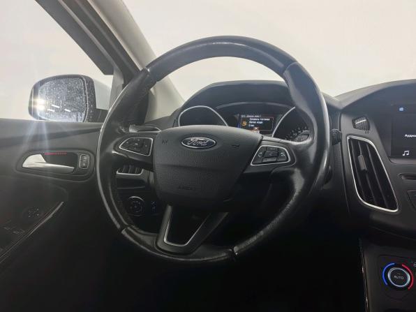 Ford Focus III Рестайлинг с пробегом 2018 года, цена 1 350 000 рублей, 90000 км, универсал, Автокод Объявления