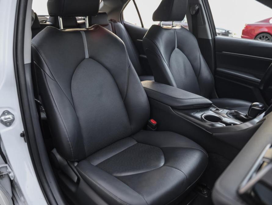 Toyota Camry VIII (XV70) Рестайлинг Санкт-Петербург  - изображение 25