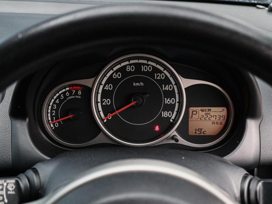 Mazda Demio III (DE) Москва  - изображение 16