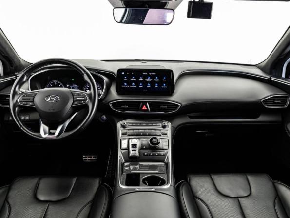Hyundai Santa Fe IV Рестайлинг с пробегом 2020 года, цена 3 599 000 рублей, 65700 км, внедорожник, Автокод Объявления