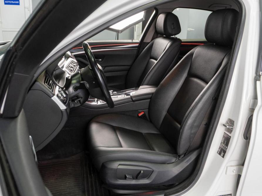 BMW 5 серии VI (F10/F11/F07) Рестайлинг Тюмень  - изображение 12