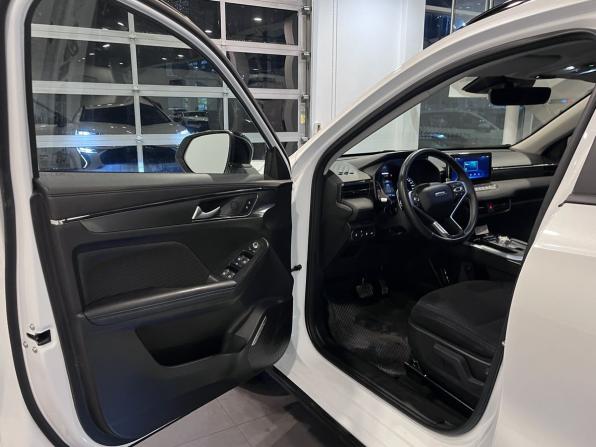 Haval Jolion I Рестайлинг с пробегом 2024 года, цена 2 248 000 рублей, 20301 км, внедорожник, Автокод Объявления
