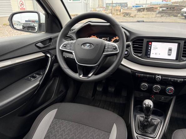 Lada (ВАЗ) Vesta I Рестайлинг (NG) с пробегом 2023 года, цена 1 225 000 рублей, 20300 км, седан, Автокод Объявления