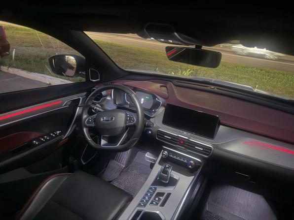 Geely Coolray I с пробегом 2022 года, цена 1 849 000 рублей, 56650 км, внедорожник, Автокод Объявления