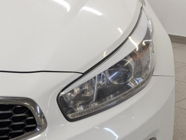 Kia Ceed II Рестайлинг с пробегом 2017 года, цена 1 390 000 рублей, 106671 км, универсал, Автокод Объявления