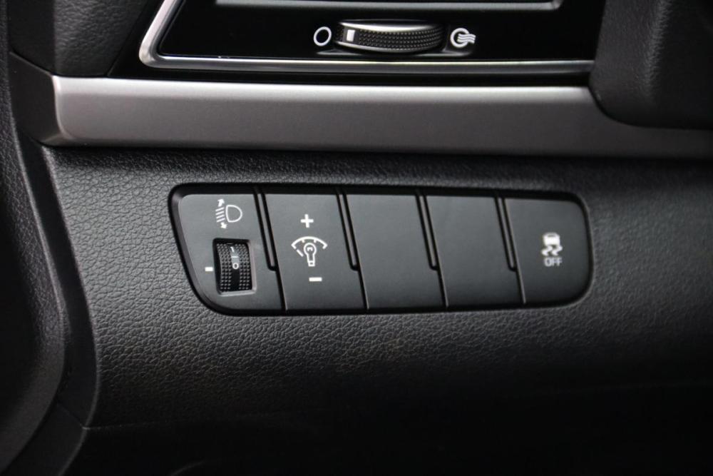 Hyundai Elantra VI (AD) Сургут  - изображение 19